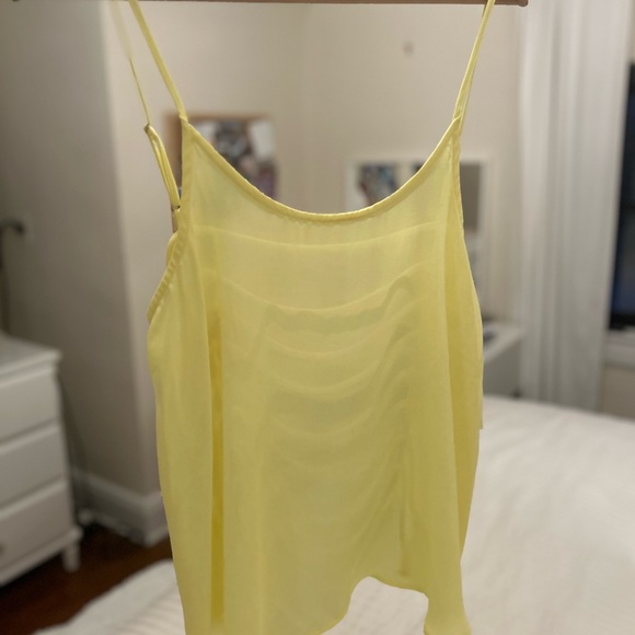 cute open back tank top - Picture 1 of 2